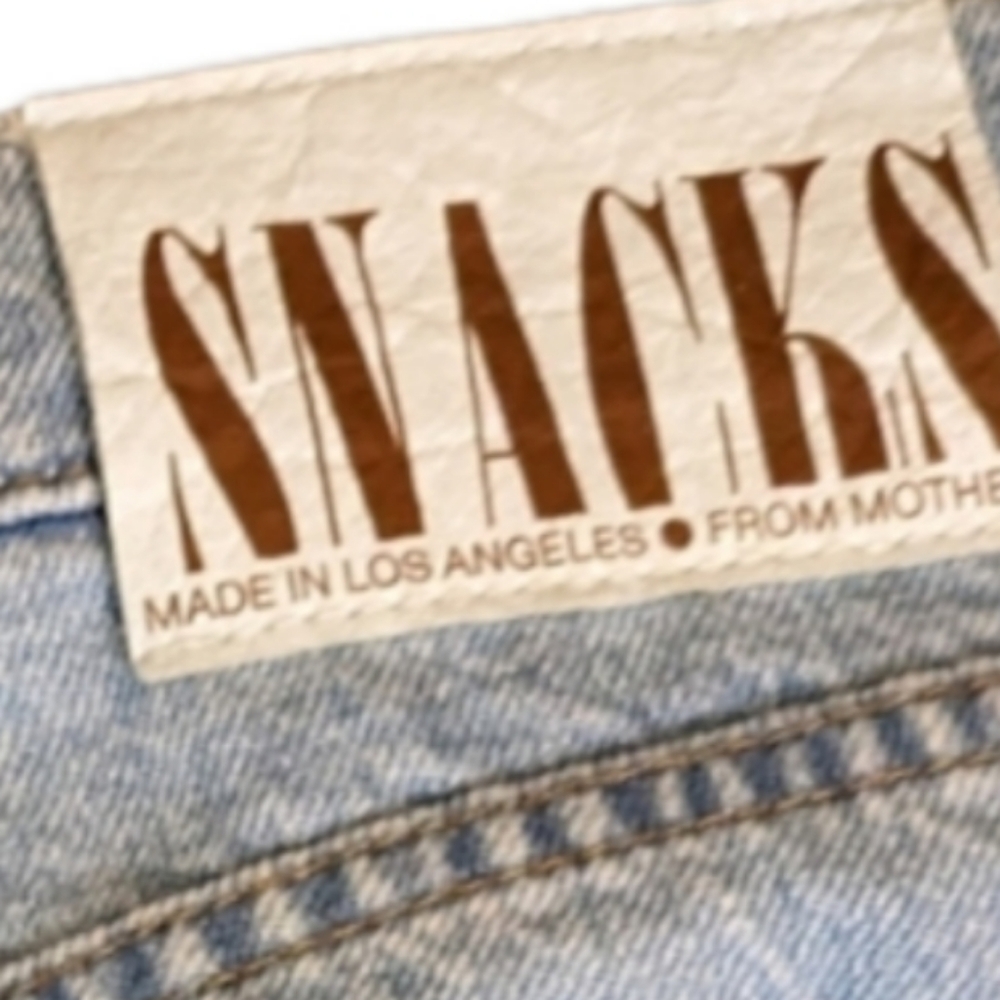 SNACKS/Mothers . Pleated Fun Dip Puddle in Just A Nibble Relaxed Fit...Size 32 - Picture 9 of 12